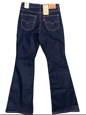 Women’s Levi's Dark Indigo Flare Jeans Size 28x30 NWT